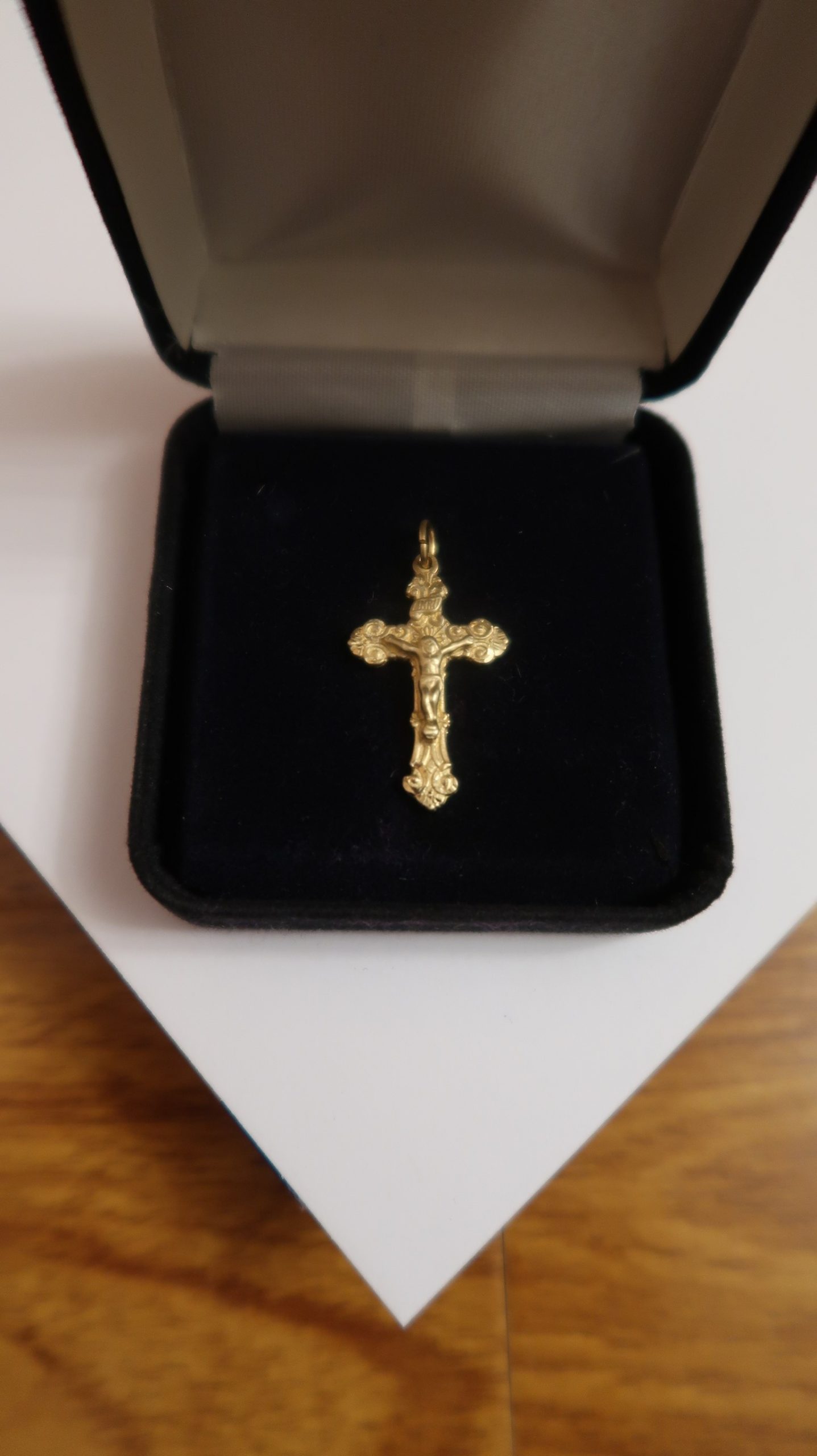 14 Kt Gold Cross – Byzantine Church Supplies