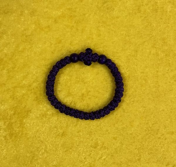 Chotky. 33 Knots. Purple Color.