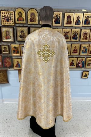 Off White/Gold  Vestment Set