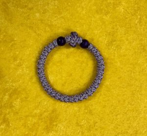 Chotky 33 Knots. Lavender Color.