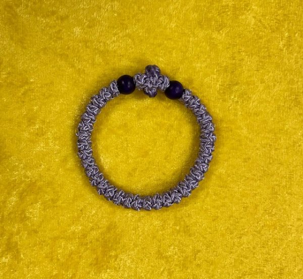 Chotky 33 Knots. Lavender Color.